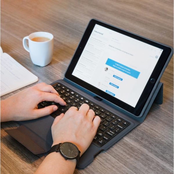 Mobilize Ultimate Bluetooth Keyboard Case Apple Ipad Air 10.9 (2020/2022)/Air 11 (2024/2025) Black Qwerty - Afbeelding 7
